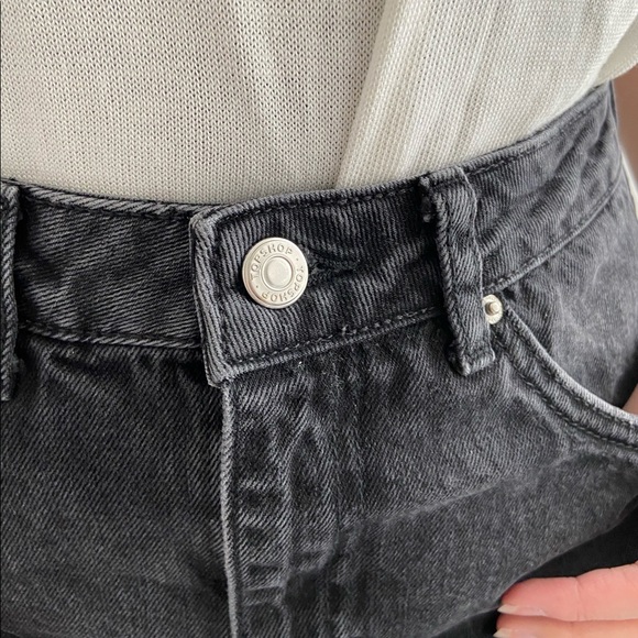 Topshop Mom Denim Shorts - Picture 4 of 5